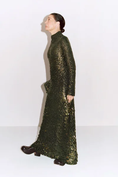 Look 10
